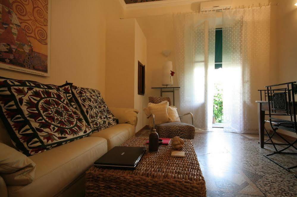 B&B Emily'S Rooms Florence Ngoại thất bức ảnh